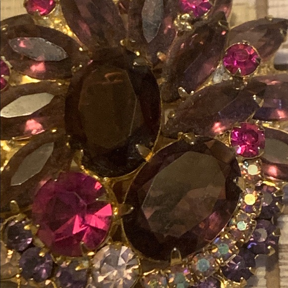 Beautiful Vintage Brooch - Picture 3 of 7